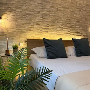 Casa vacanze 80040guesthouse, Cercola