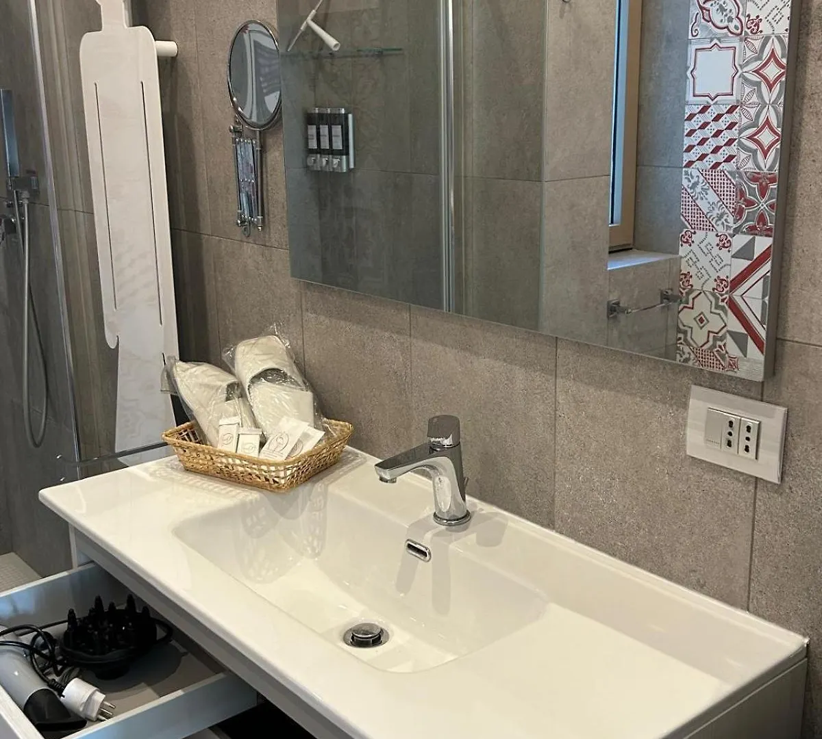 Frühstückspension B&B Serangi - Il Piacere Di Sentirsi A Casa Cercola