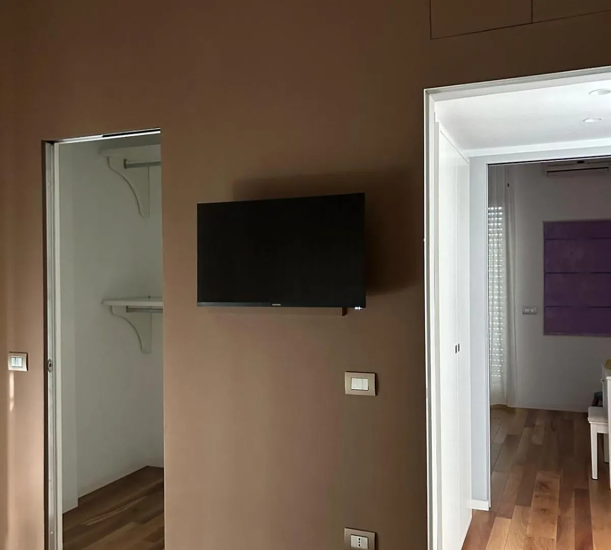 B&B Serangi - Il Piacere Di Sentirsi A Casa Cercola