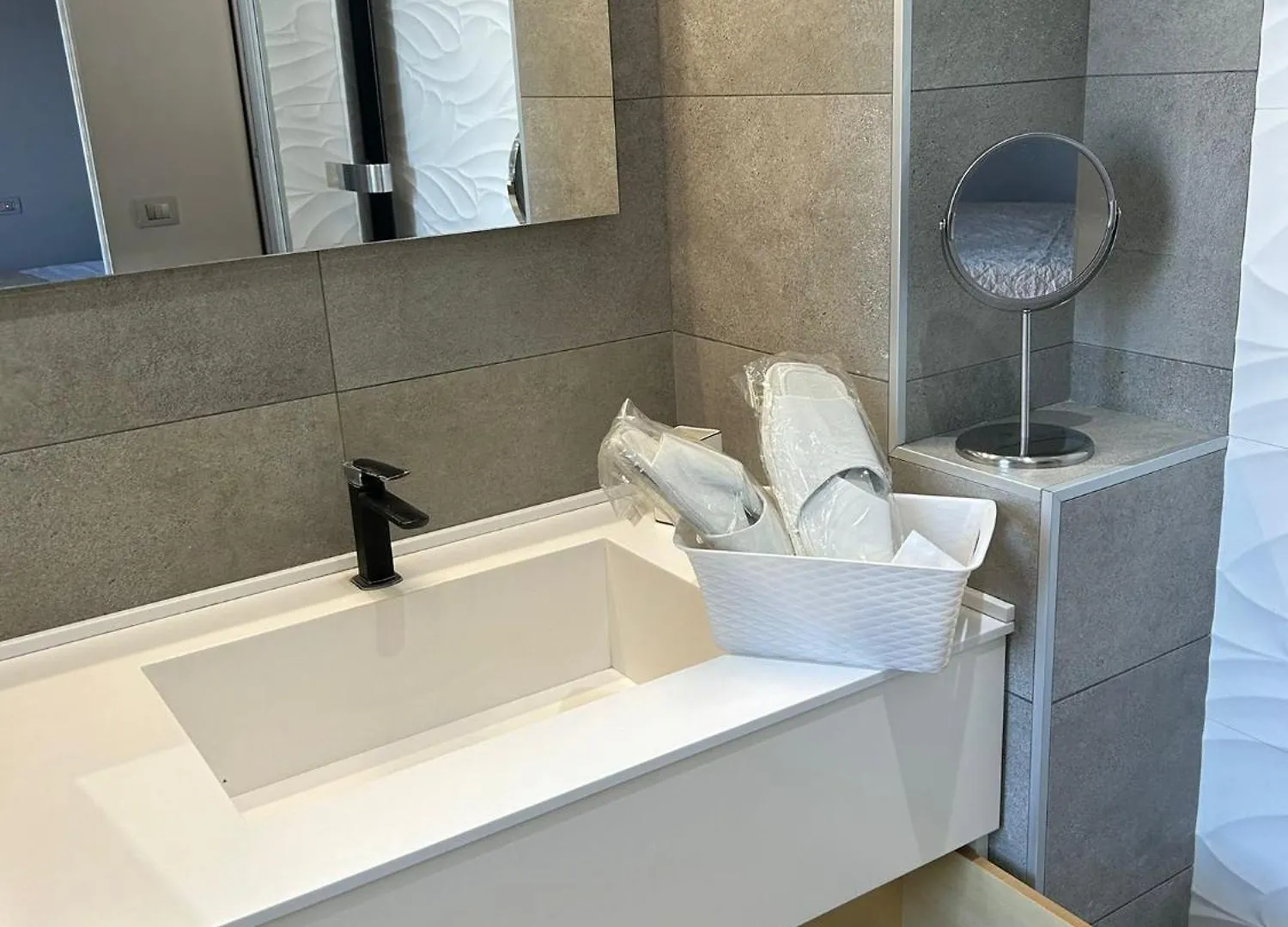 B&B Serangi - Il Piacere Di Sentirsi A Casa Cercola Frühstückspension