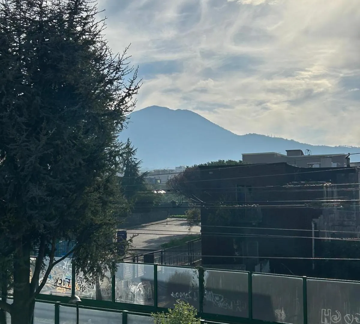 B&B Serangi - Il Piacere Di Sentirsi A Casa Cercola