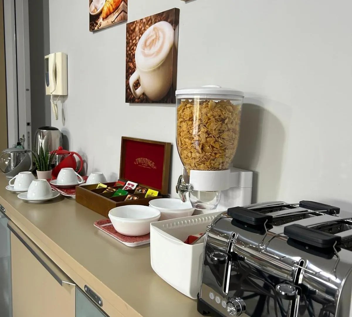 B&B Serangi - Il Piacere Di Sentirsi A Casa Cercola Frühstückspension
